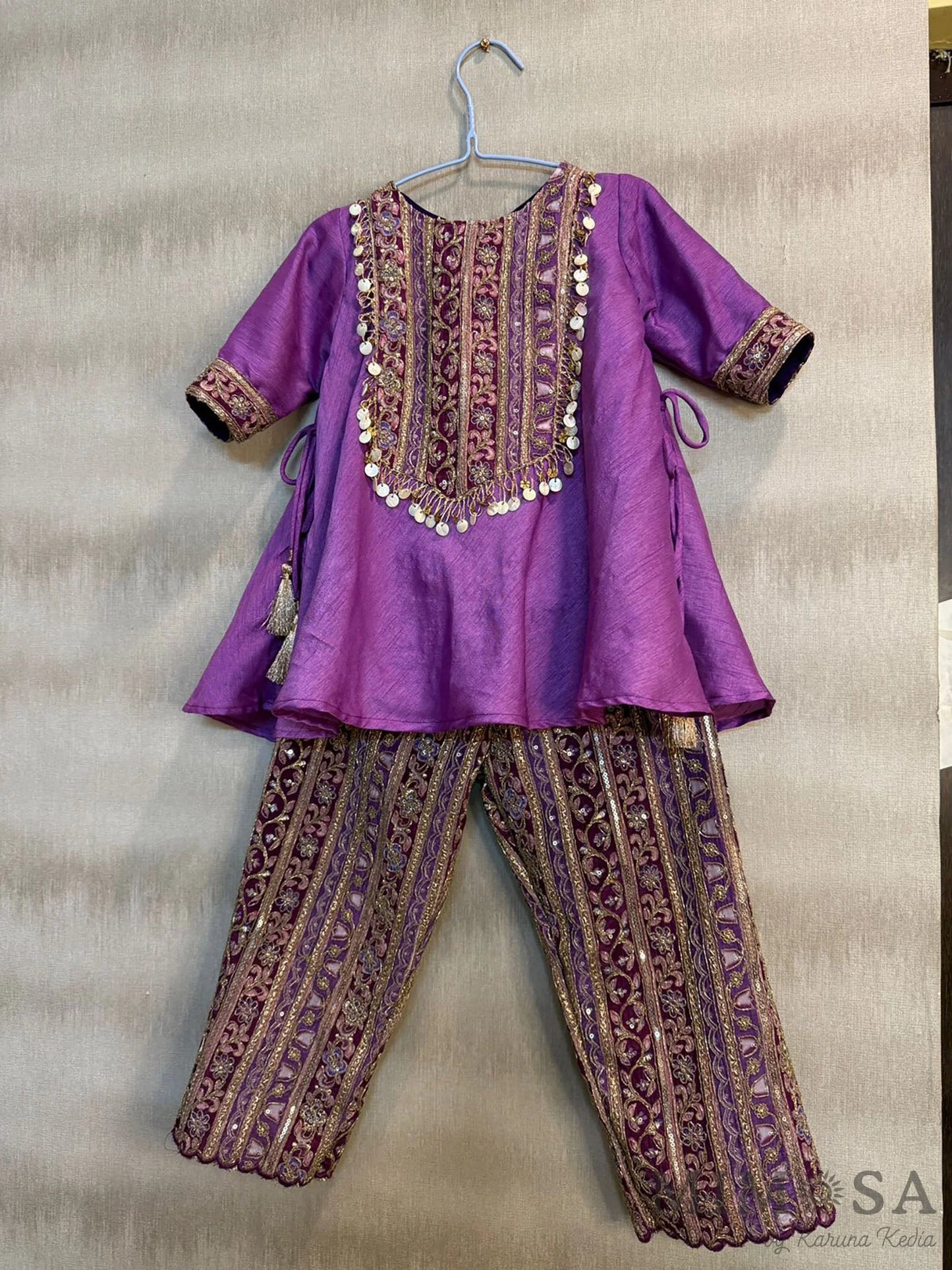 Bambar silk Kurta - with embroidered position print pants all lined with cotton silk