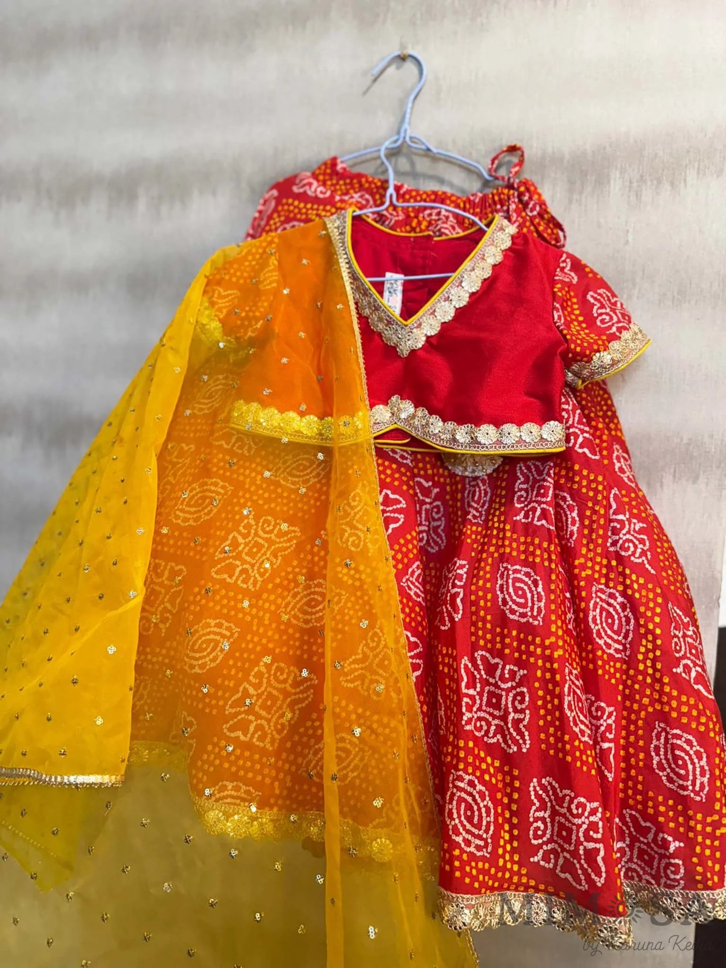 Bandhani printed lehnga set on muslin with organza dupatta
