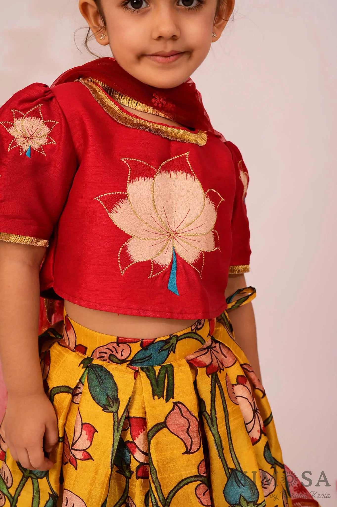 Kalamkari Lehnga in pure silk accompanied with thread work blouse and tasseled stole