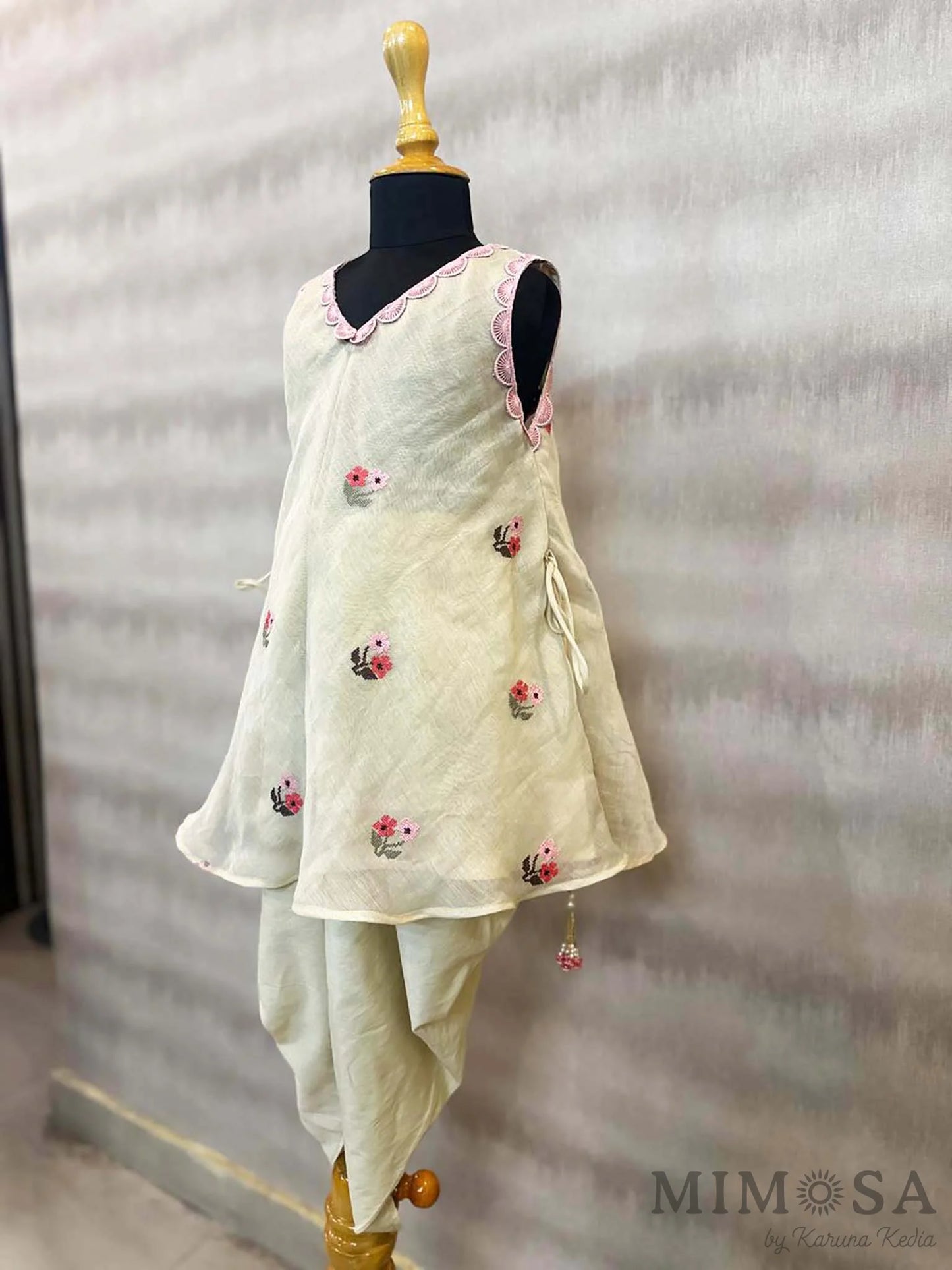 Mal chanderi kurti set with cross stitch embroidery and mal mal lining with cotton silk tulip pants