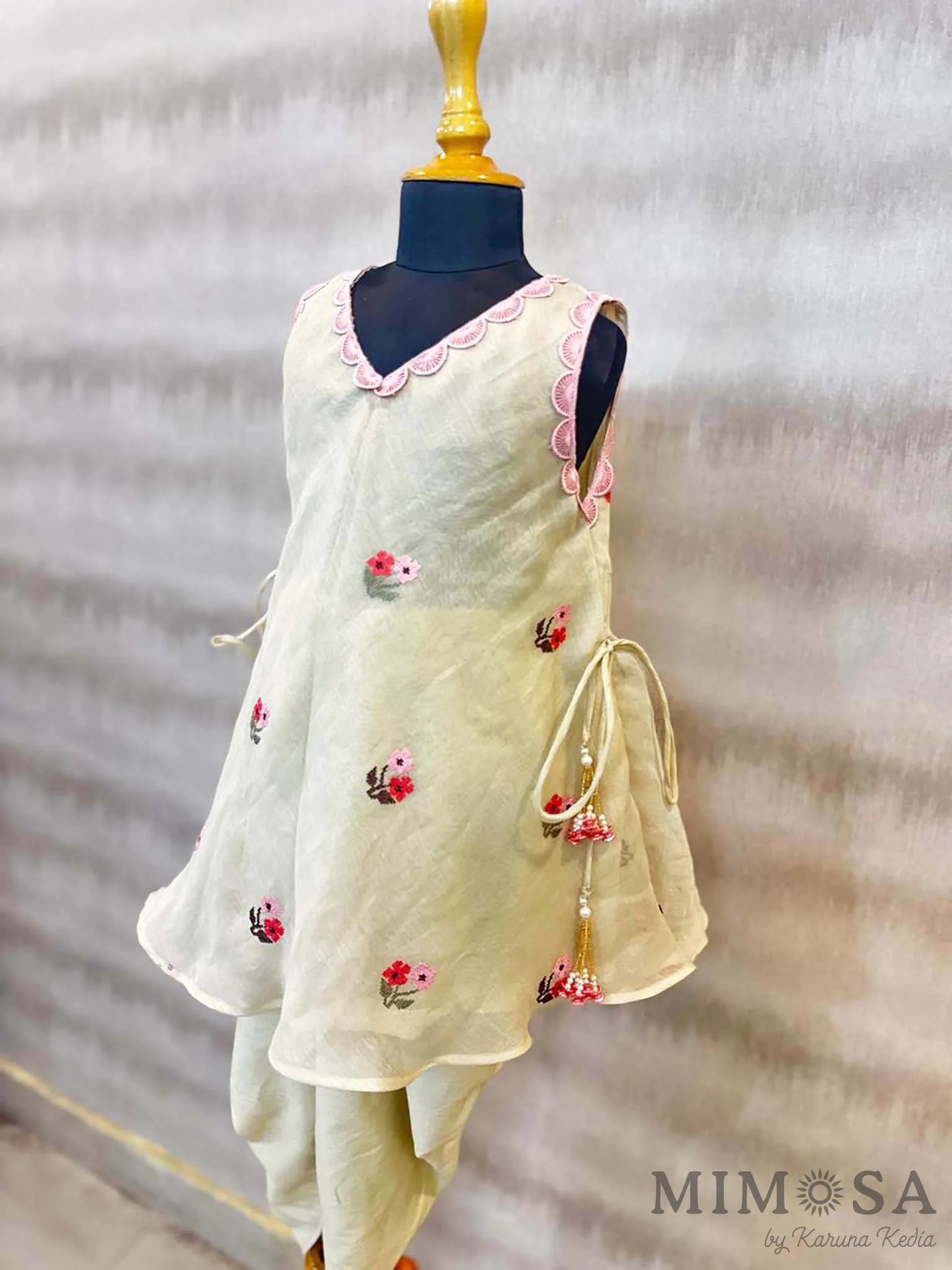 Mal chanderi kurti set with cross stitch embroidery and mal mal lining with cotton silk tulip pants