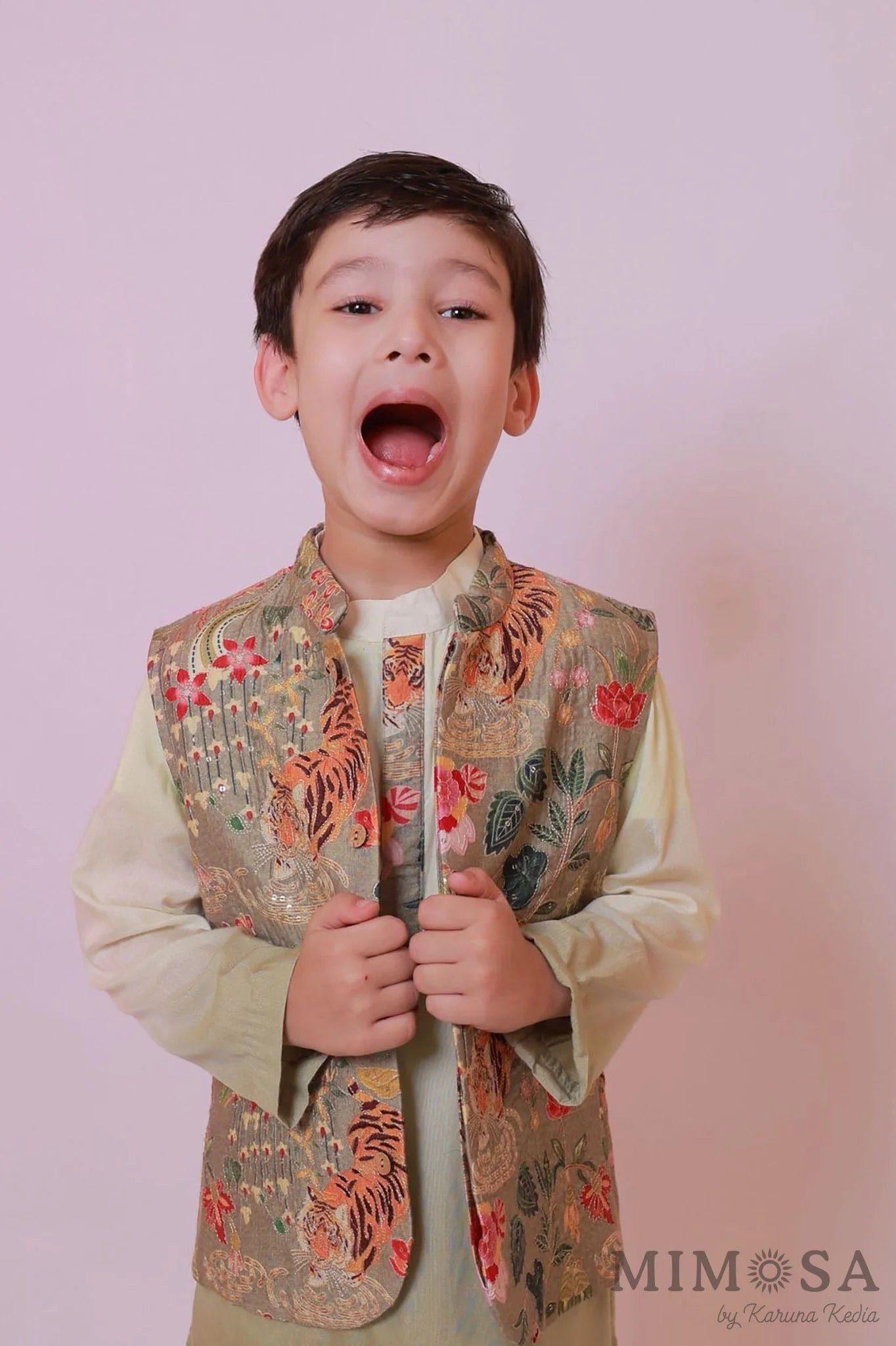 Ombré Kurta with print and embroidery jacket paired with cotton silk bottoms with tiger print
