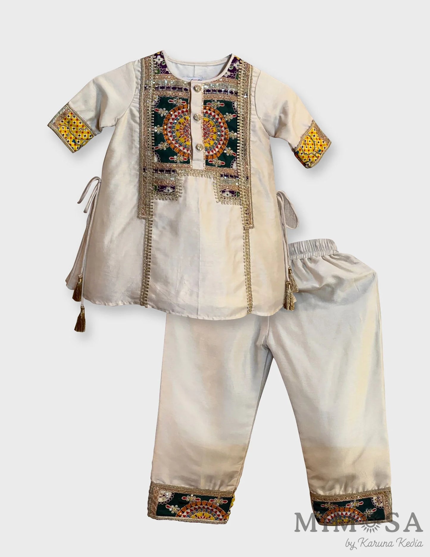 Printed and embroidered patterned suit with pants