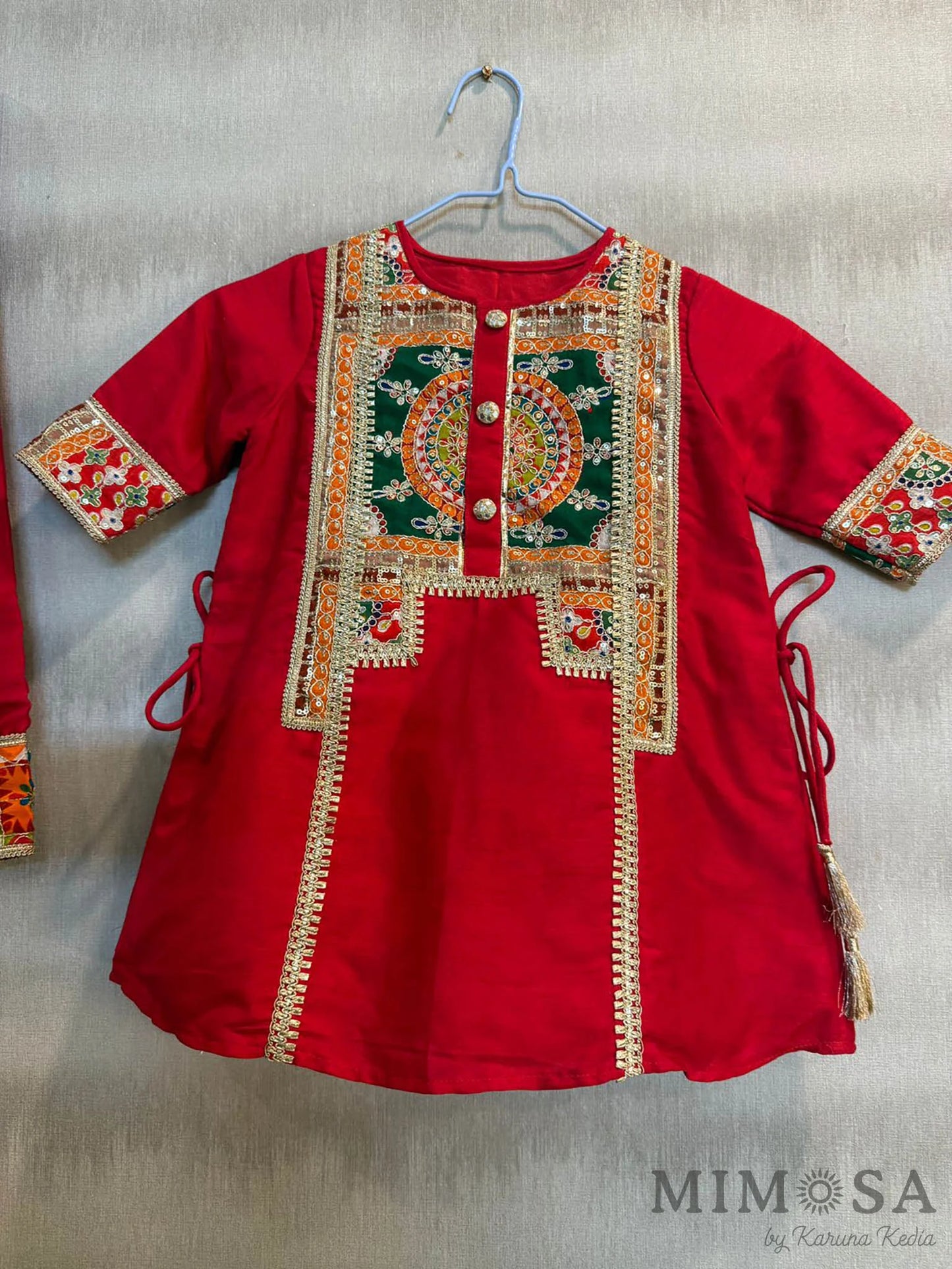 Printed and embroidered patterned suit with pants