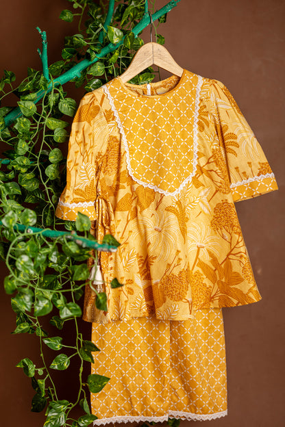 Mustard cotton kurta with straight pants