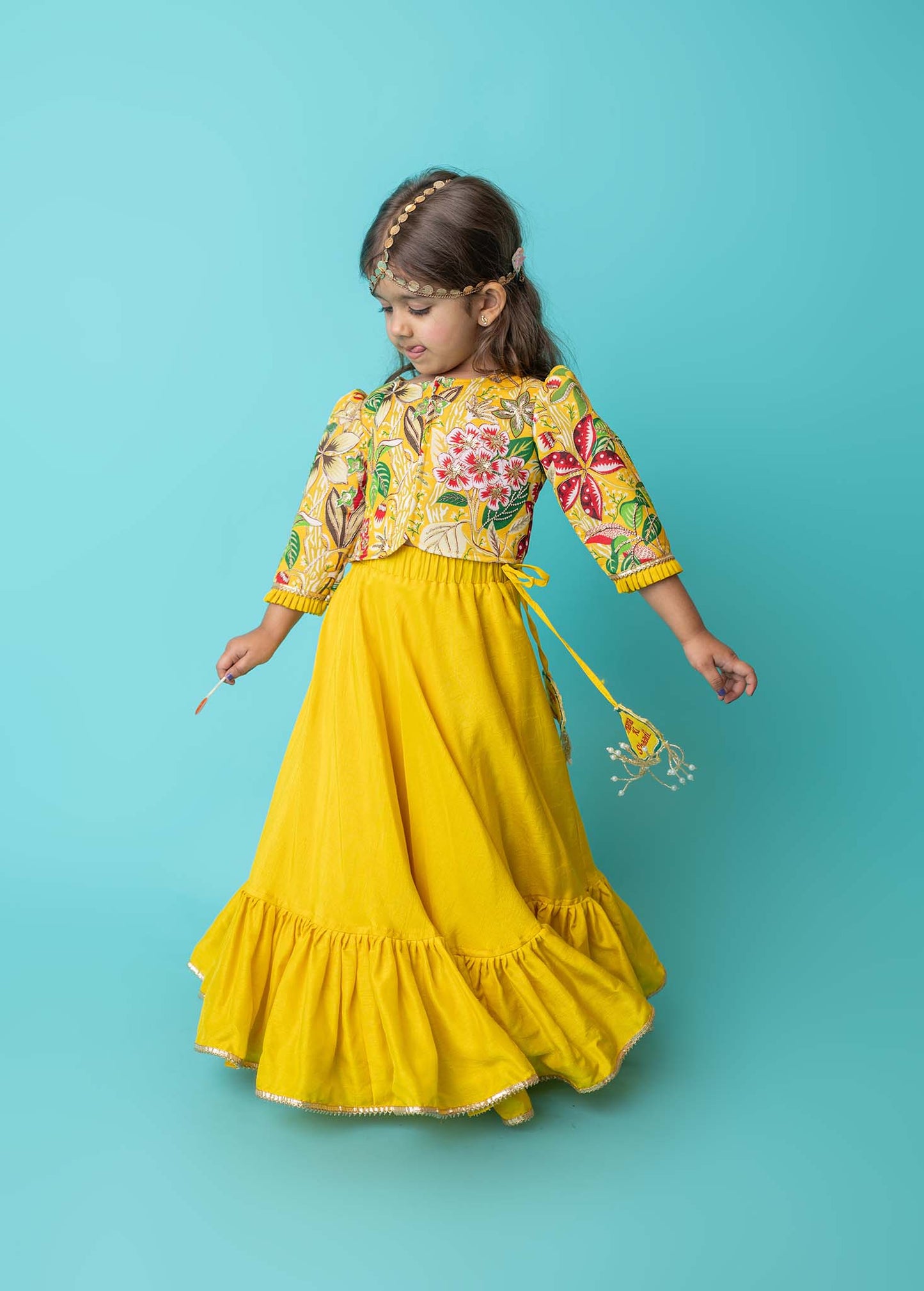 Yellow "mama ki shaadi" lehenga