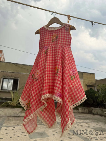 A pretty hand dress in Mogra Chanderi