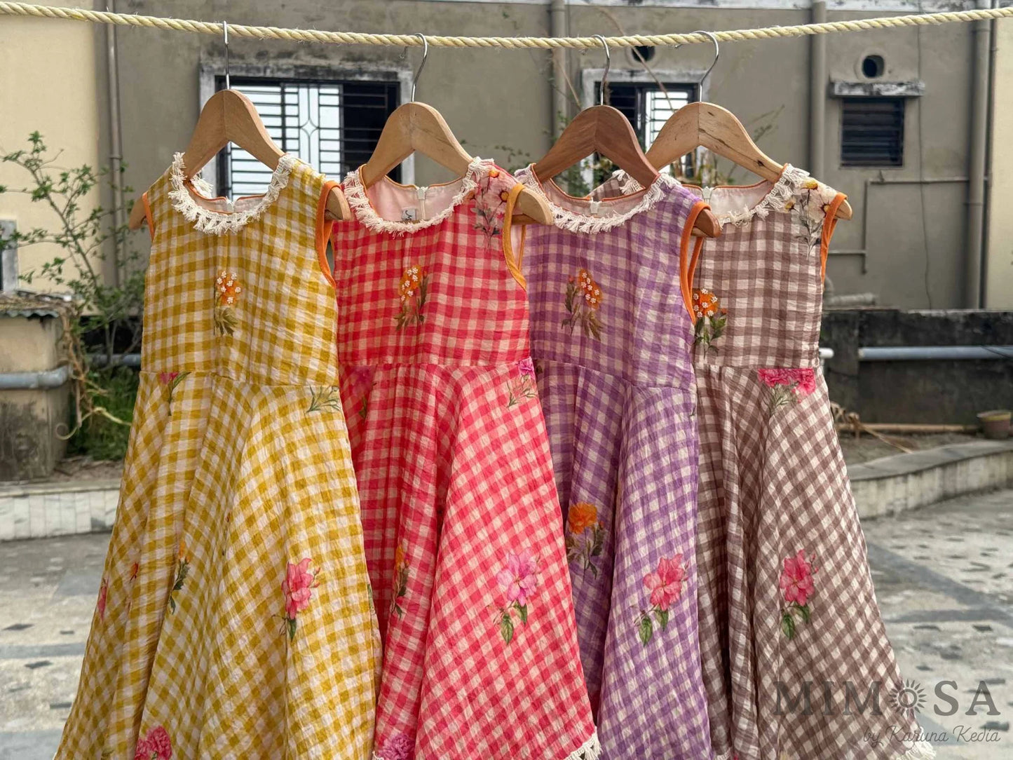 A pretty hand dress in Mogra Chanderi