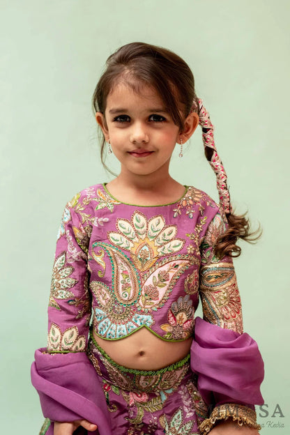Fully embroidery paisley lehnga set with organza dupatta