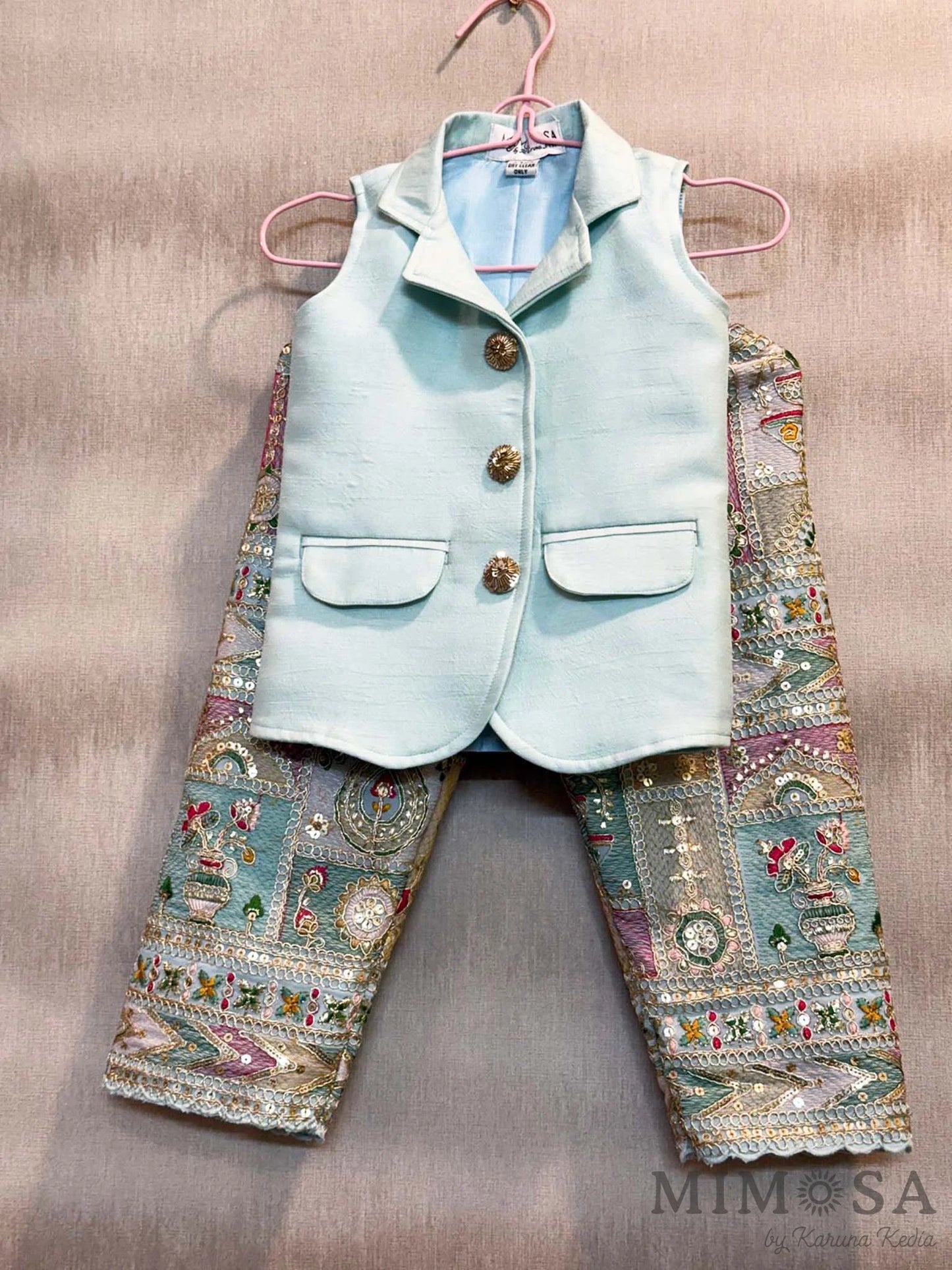 Jacket coord set - embroidered heavy pants with solid sleeveless jacket