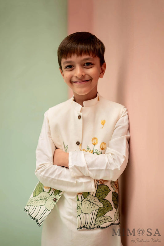 Lotus jacket set in kora cotton embroidered
