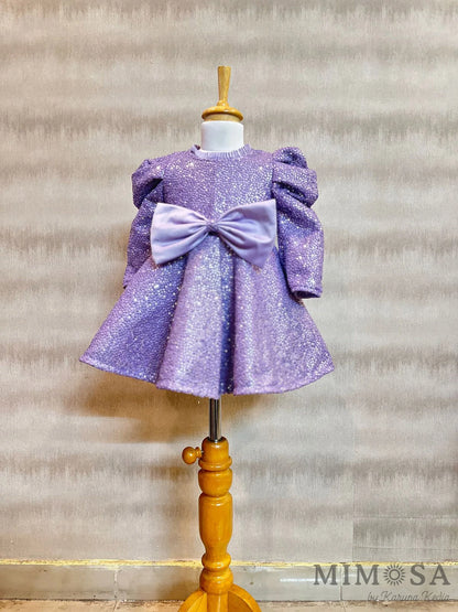 Sequince B-day dress with big bow and soft comfy lining