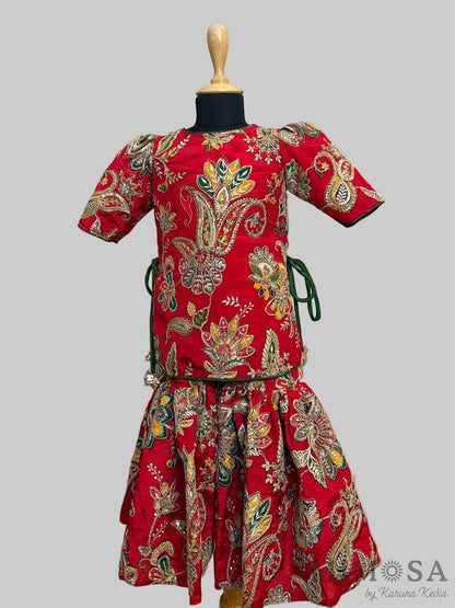 Side-Knot Detailed Elegant Green Kurti And Sharara With Matching Dupatta