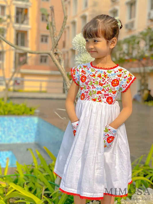 White cotton dress with Mexican floral  embroidery comes with pockets